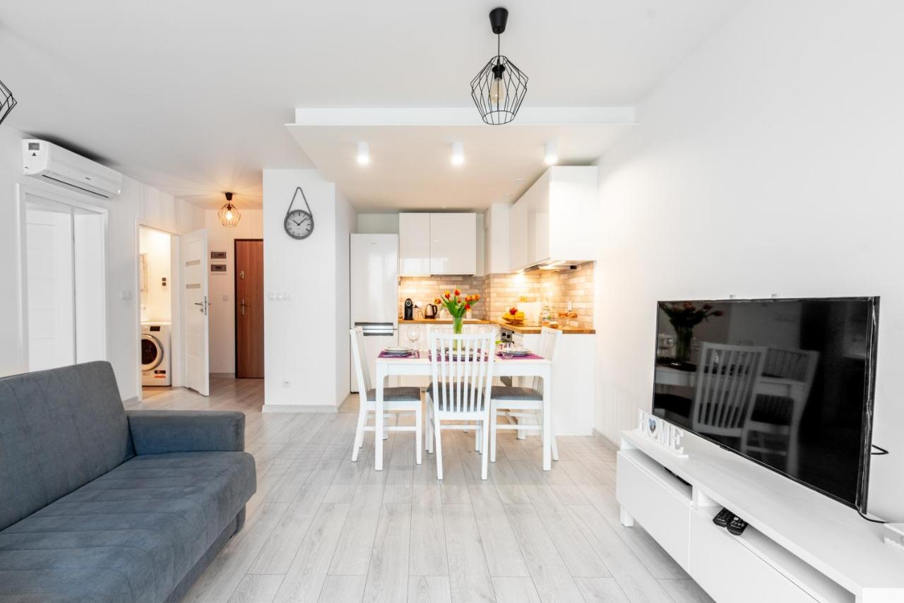 Bella Casa Premium Apartment - 30 Pszczelna Krasków Εξωτερικό φωτογραφία
